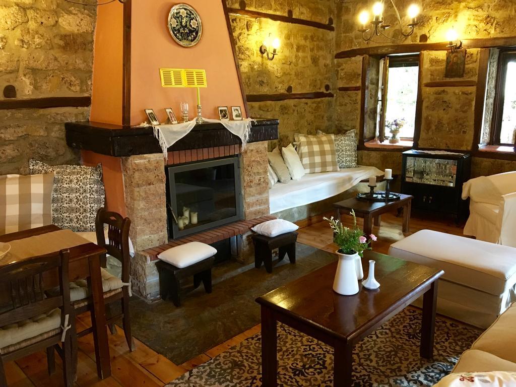 Varosi Guesthouse Edessa Exteriör bild