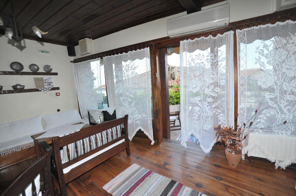 Varosi Guesthouse Edessa Exteriör bild