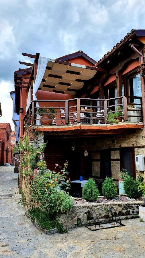 Varosi Guesthouse Edessa Exteriör bild
